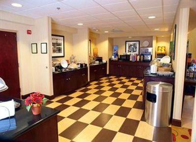 фото отеля Hampton Inn Knoxville North