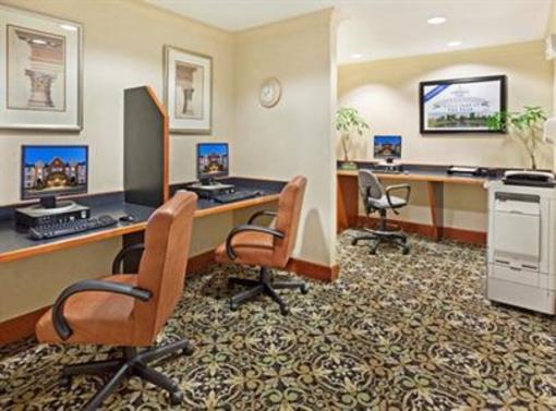 фото отеля Staybridge Suites Charlotte