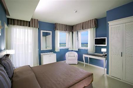 фото отеля Hotel Nettuno Cesenatico