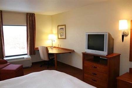 фото отеля Hampton Inn Urbana