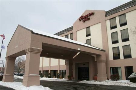 фото отеля Hampton Inn Urbana