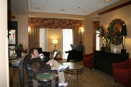 фото отеля Hampton Inn Urbana