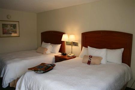 фото отеля Hampton Inn Urbana