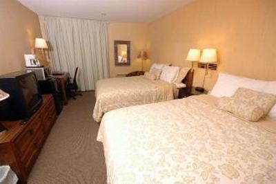 фото отеля First Canada Inns