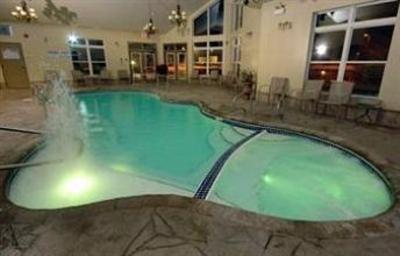 фото отеля First Canada Inns