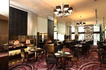 фото отеля Radisson Suites Bangkok Sukhumvit