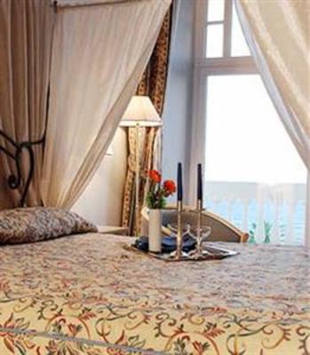 фото отеля Hotel De La Ville Civitavecchia