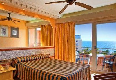 фото отеля Playacapricho Hotel
