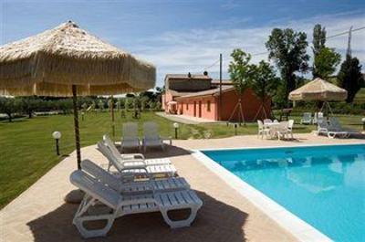 фото отеля Agriturismo Casale Le Selvette