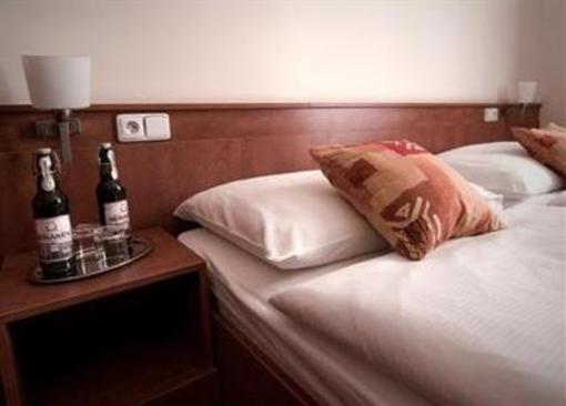 фото отеля Hotel Beranek Prague