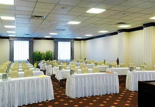 фото отеля Courtyard by Marriott Grand Rapids Downtown