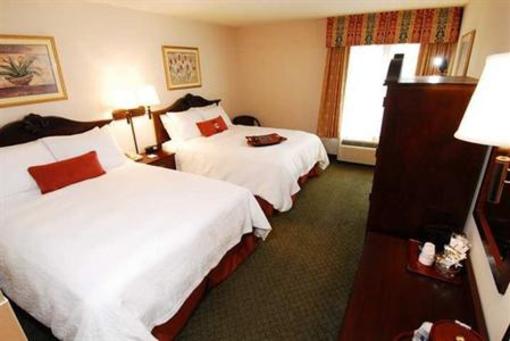 фото отеля Hampton Inn Boston / Cambridge