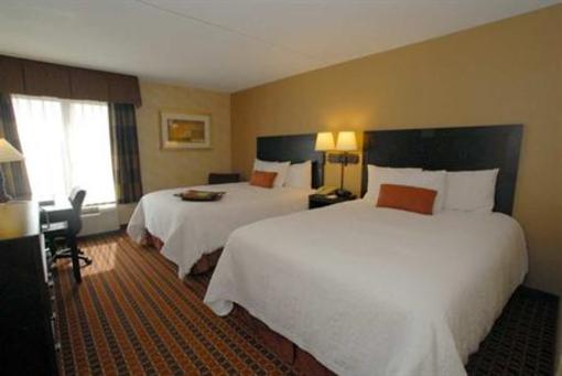 фото отеля Hampton Inn Boston / Cambridge