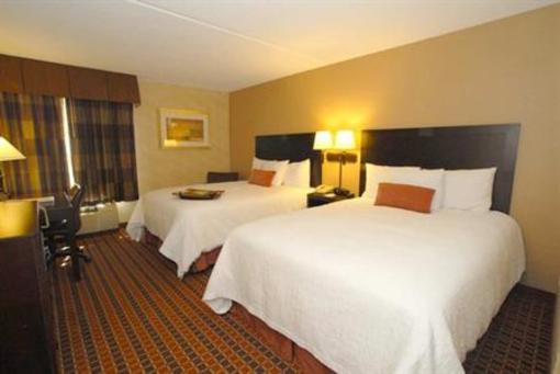 фото отеля Hampton Inn Boston / Cambridge