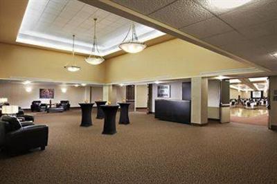 фото отеля Four Points Hotel And Suites Kingston
