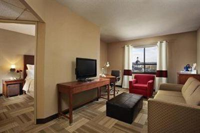 фото отеля Four Points Hotel And Suites Kingston