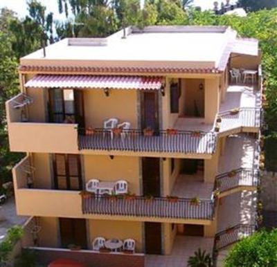 фото отеля Residence Villa Il Glicine Taormina