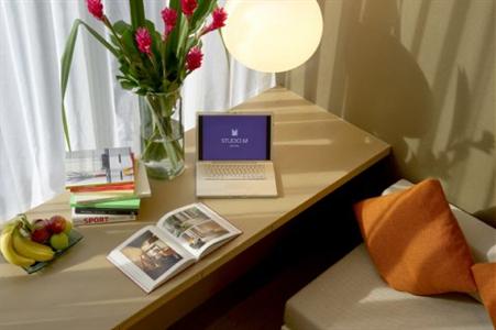 фото отеля Studio M Hotel