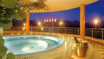 фото отеля Hotel Kristall Valdaora