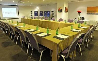 фото отеля Fraser Suites Seef Bahrain