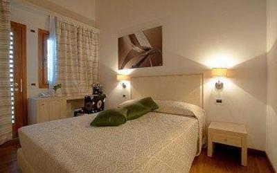 фото отеля Tre Merli Beach Hotel