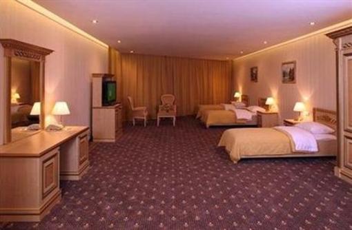 фото отеля SK Royal Hotel