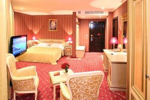 фото отеля SK Royal Hotel