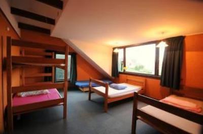 фото отеля Manor House Backpackers