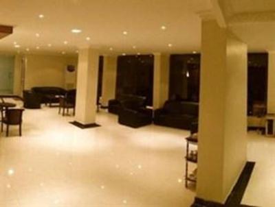 фото отеля Lamar Suites Hotel