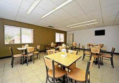 фото отеля Quality Inn & Suites Airport North