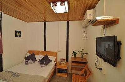 фото отеля Qianjinge Inn