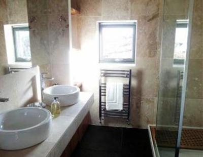 фото отеля Hillstone Lodge