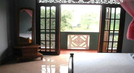 фото отеля Sinhagiri Villa