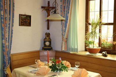 фото отеля Hotel Restaurant Lindenhof Braeunlingen