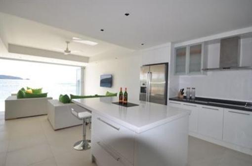 фото отеля Patong Beach House