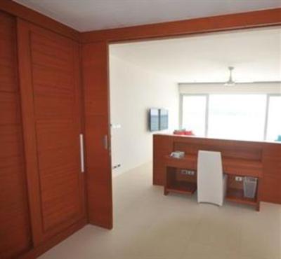 фото отеля Patong Beach House