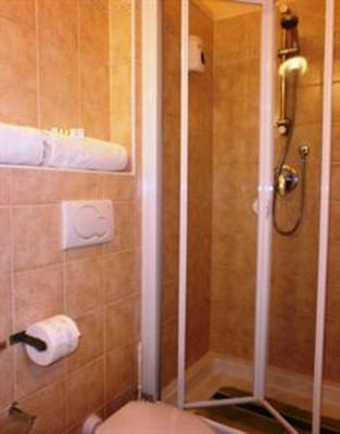 фото отеля Airport Pisa Rooms
