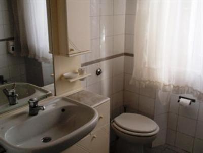 фото отеля Airport Pisa Rooms