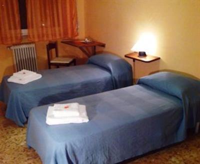 фото отеля Airport Pisa Rooms