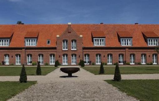 фото отеля Schlosswirt Meseberg