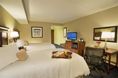 фото отеля Hampton Inn Dulles-Cascades