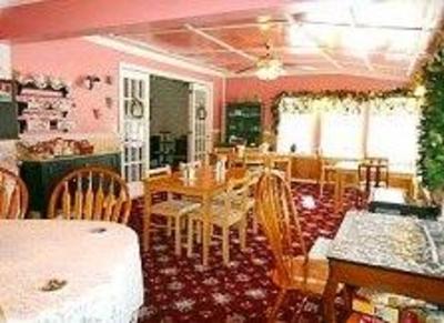 фото отеля Candlelite Inn