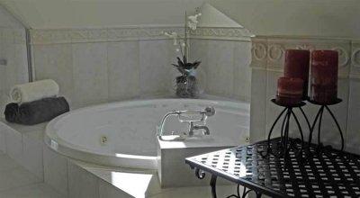 фото отеля Stoneleigh Lodge