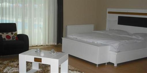 фото отеля Sandal Otel