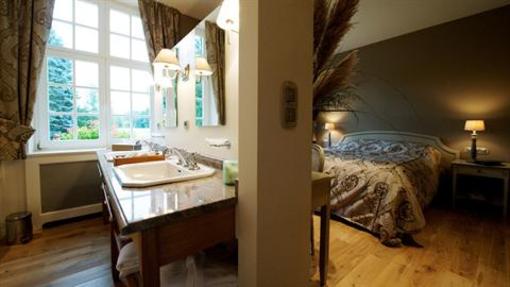 фото отеля Hostellerie Lafarque