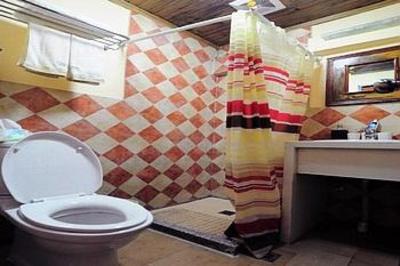 фото отеля Zhuanjiaoai Inn