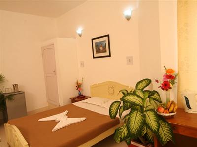 фото отеля Vincy Beach Resort Colva