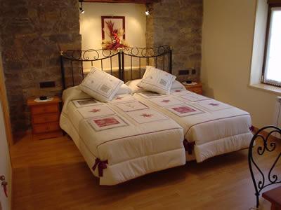 фото отеля Hostal Restaurante Arangoiti