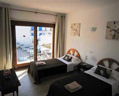 фото отеля Hostal Micalo