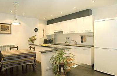 фото отеля Apartamentos De Montana Mendiola